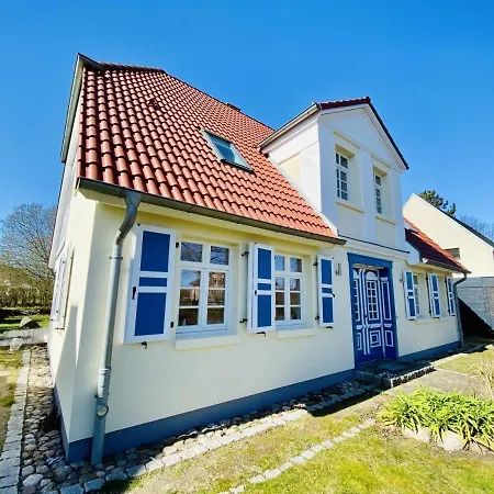 Wald & Meer/kapitaensdeck Apartment